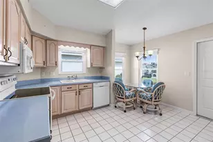 21737 King John St, Leesburg, FL 34748 - Photo 12