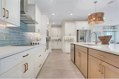 1005 Fiesta Key Circle, Lady Lake, FL 32159 - Photo 14