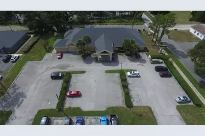 640 S Lake Street, Leesburg, FL 34748 - Photo 10