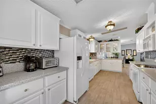 9616 SE 167th Pl, Summerfield, FL 34491 - Photo 8