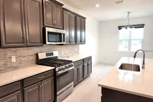 1193 Cavender Creek Rd, Minneola, FL 34715 - Photo 2