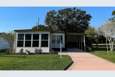 527 Egret Circle, Micco, FL 32976 - Photo 1