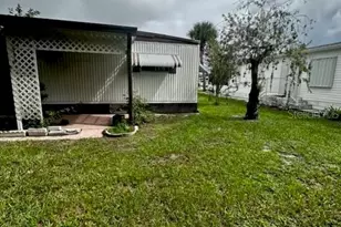 527 Egret Circle, Micco, FL 32976 - Photo 18