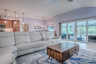 1893 VanBeck Cir, The Villages, FL 34762 - Photo 4