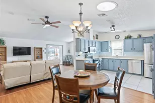 1208 Tarpon Ln, The Villages, FL 32159 - Photo 8