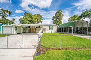 56310 Redbud Rd, Astor, FL 32102 - Photo 6