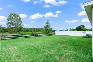 9768 Pepper Tree Trl, Wildwood, FL 34785 - Photo 28