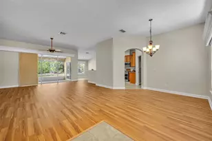 8923 Bridgeport Bay Cir, Mount Dora, FL 32757 - Photo 4