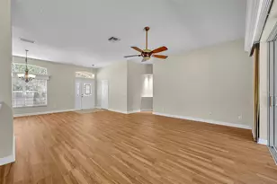 8923 Bridgeport Bay Cir, Mount Dora, FL 32757 - Photo 12