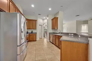 8923 Bridgeport Bay Cir, Mount Dora, FL 32757 - Photo 24