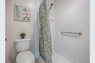 17235 SE 93rd Demoss Court, The Villages, FL 32162 - Photo 22