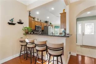 5486 Bounty Cir, Tavares, FL 32778 - Photo 12
