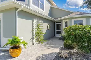 5486 Bounty Cir, Tavares, FL 32778 - Photo 4