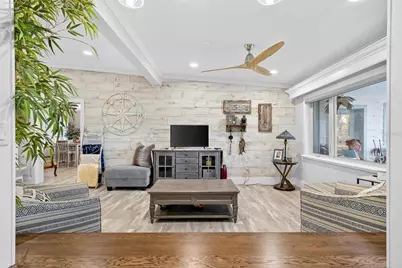 1401 S 9th Street, Leesburg, FL 34748 - Photo 8