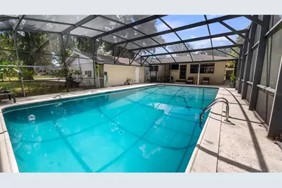 1050 S Main Avenue, Groveland, FL 34736 - Photo 32