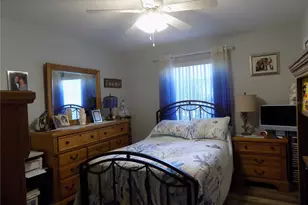 1563 Grove Ct, Tavares, FL 32778 - Photo 12