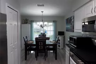 1563 Grove Ct, Tavares, FL 32778 - Photo 4