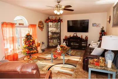 1108 Chateau Circle, Minneola, FL 34715 - Photo 12