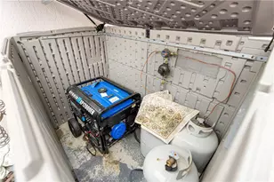 748 Hernandez Dr, The Villages, FL 32159 - Photo 36