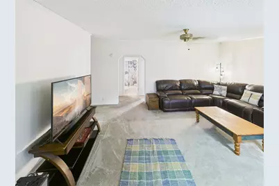 19651 SE 92nd Place, Ocklawaha, FL 32179 - Photo 10