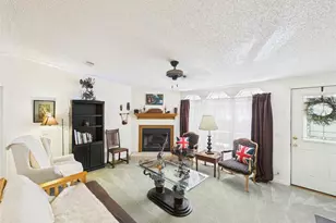 19651 SE 92nd Pl, Ocklawaha, FL 32179 - Photo 22