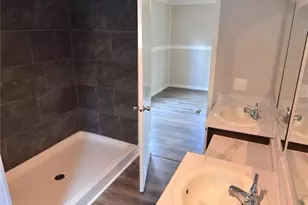 515 Twin Lakes Cir, Lakeland, FL 33815 - Photo 36