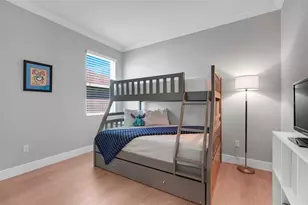 313 Blue Cypress Dr, Groveland, FL 34736 - Photo 34