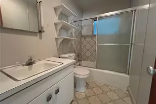 102 E Pendleton Ave, Eustis, FL 32726 - Photo 14