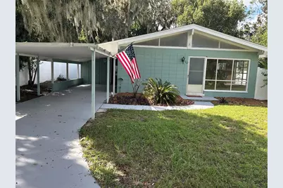 102 E Pendleton Avenue, Eustis, FL 32726 - Photo 2
