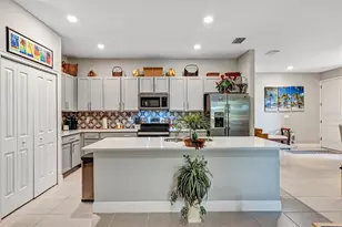 27203 White Plains Way, Leesburg, FL 34748 - Photo 12