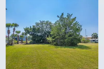 57 W Harbour Point Drive, Crawfordville, FL 32327 - Photo 8