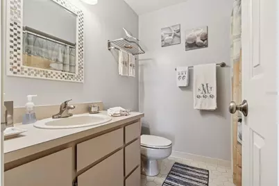 16037 E Shirley Shores Road, Tavares, FL 32778 - Photo 32