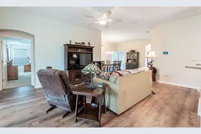 3009 Olenda Drive, The Villages, FL 32163 - Photo 4