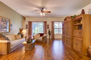 25301 Forest Oak Ct, Leesburg, FL 34748 - Photo 4