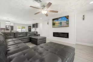 1210 E Caroline St, Tavares, FL 32778 - Photo 6