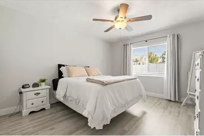 1210 E Caroline Street, Tavares, FL 32778 - Photo 26