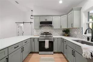 2164 Cr 436E, Lake Panasoffkee, FL 33538 - Photo 14