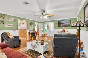 712 Southern Dr, Fruitland Park, FL 34731 - Photo 8