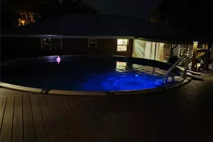 1208 Cr 463B, Lake Panasoffkee, FL 33538 - Photo 18