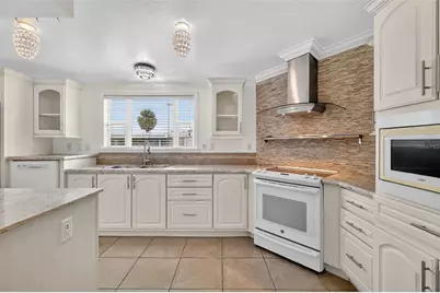 1115 Elkhart Circle, Tavares, FL 32778 - Photo 14