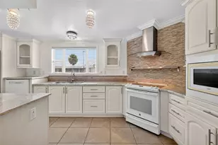 1115 Elkhart Cir, Tavares, FL 32778 - Photo 14