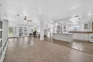 1115 Elkhart Cir, Tavares, FL 32778 - Photo 16