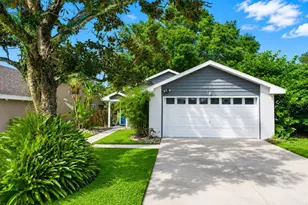2013 Donnelly Pl, Mount Dora, FL 32757 - Photo 1