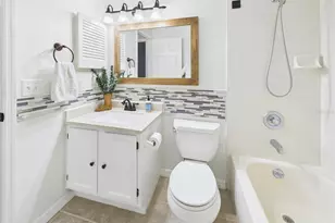 2013 Donnelly Pl, Mount Dora, FL 32757 - Photo 10