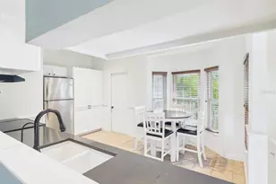 2013 Donnelly Pl, Mount Dora, FL 32757 - Photo 6