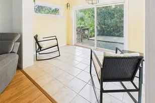 2013 Donnelly Pl, Mount Dora, FL 32757 - Photo 10