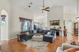 99-26 SE Sunset Harbor Rd, Summerfield, FL 34491 - Photo 8