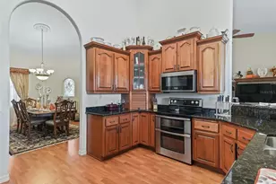 99-26 SE Sunset Harbor Rd, Summerfield, FL 34491 - Photo 16