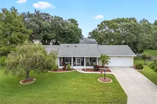 27107 Racquet Cir, Leesburg, FL 34748 - Photo 4