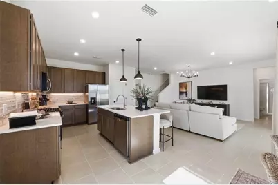 10653 NW Suncrest Loop, Port Saint Lucie, FL 34987 - Photo 4
